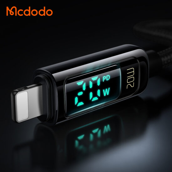 کابل شارژ و انتقال داده تایپ سی به لایتنینگ مک دودو مدل MCDODO CA-8810 داراي نمایشگر دیجیتال طول 120 سانتيمتر