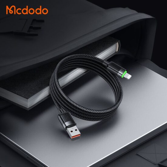 کابل شارژ سریع لایتنینگ 3 آمپر بدنه مگنتی مک دودو مدل MCDODO CA-6000طول 1.2متر