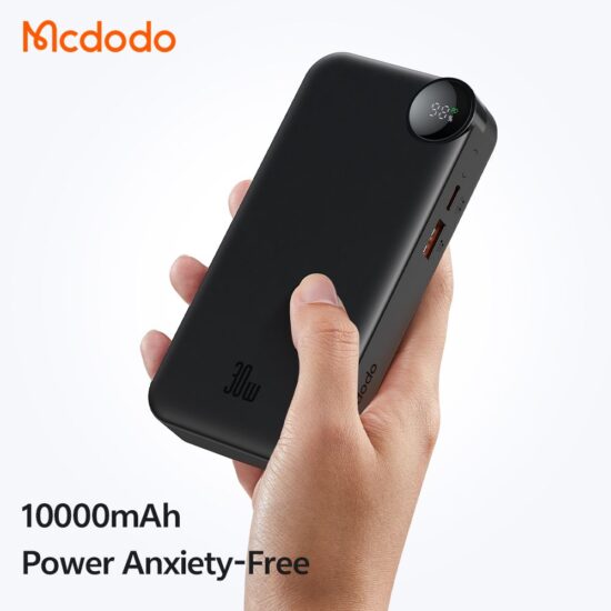 پاوربانک 30 وات ظرفیت 10000 مک دودو مدل MCDODO MC-3870 بهمراه کابل شارژ