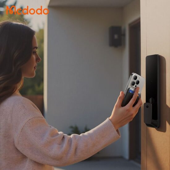 جاکارتی چرمی مگنتی پشت موبایل برند مک دودو مدل MCDODO WH-7920