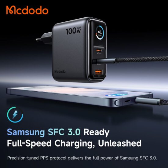 شارژر آداپتور دیواری 3پورت 100وات مک دودو مدل MCDODO GaN CH-6050 نمایشگر توان و دما بهمراه کابل شارژ